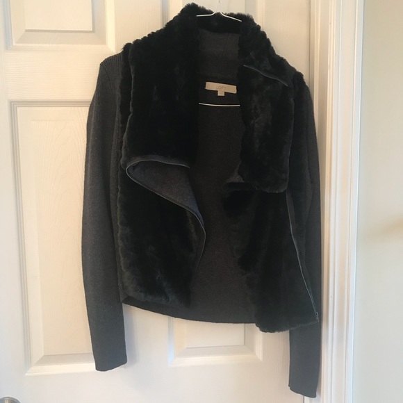 Loft faux fur sweater medium - Picture 2 of 3